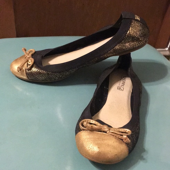 Sperry Black and Gold Top-Slider 7.5 - Picture 2 of 4